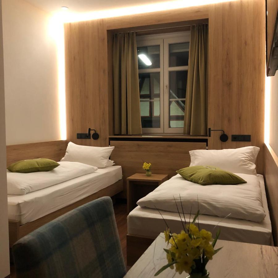Hotel Gasthof Metzgerei Drei Linden ฟุลดา ภายนอก รูปภาพ